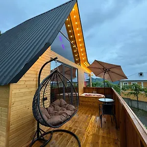 Uptown Yard & Jacuzzi جورجيا